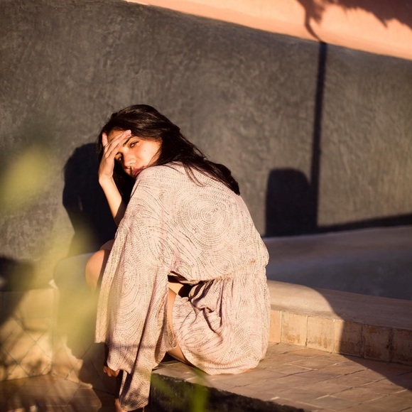 Long sleeve cutout waist romper - Picture 2 of 6